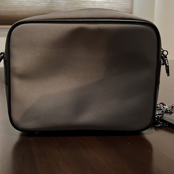 Arden Cove Anti Theft Purse/Clutch - Picture 6 of 9